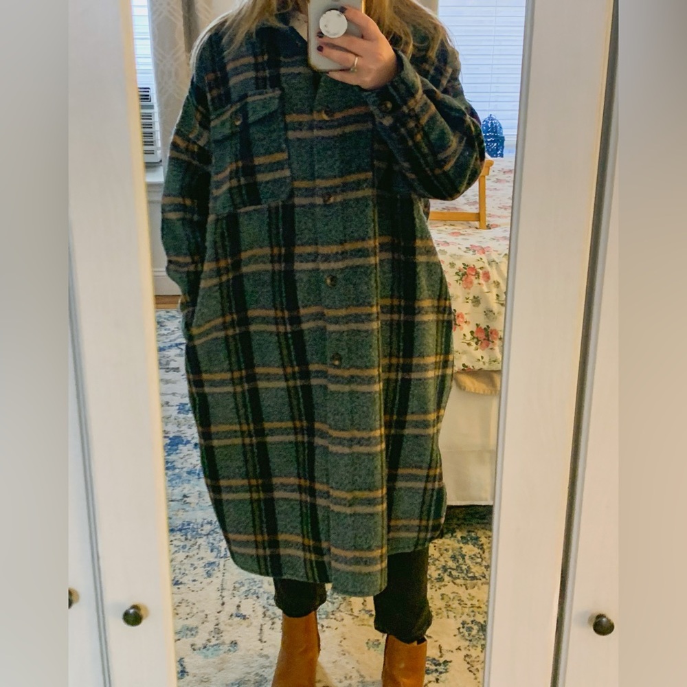 Plaid Shirt Jacket from Anthropologie. Size Medium. Brand is Two if by Sea! - Picture 2 of 4